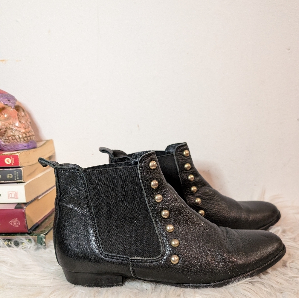 Renvy Studded Black Leather Ankle Boot Flat Bootie 37 6.5/7